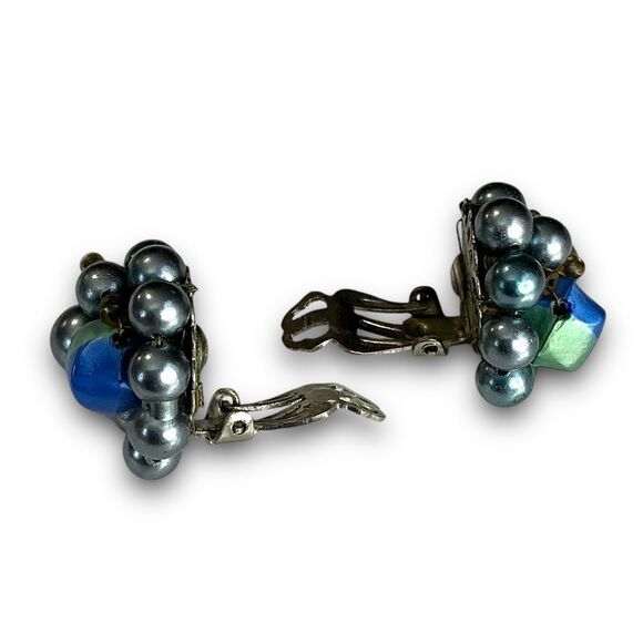 Vintage Classy Silver Tone Blue Green Pearl Bead Cluster Clip On Earrings Marked - Picture 7 of 7
